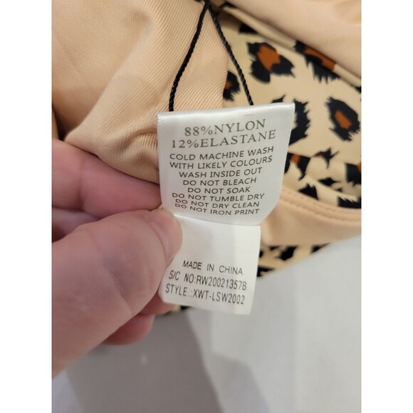 NWT Ryderwear Adapt One Shoulder Sports Bra Small Leopard Removable Padding - Picture 8 of 8